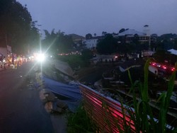 Lalin Arah Stasiun Batutulis Bogor Dialihkan Imbas Tebing Longsor