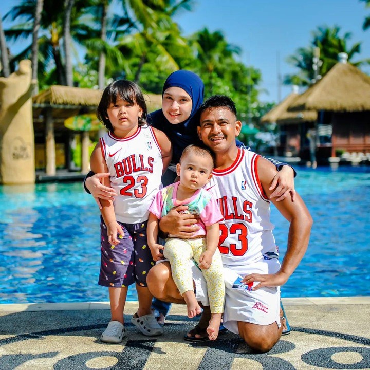 <p>Anak pertama Zaky bernama Kafi, lahir pada September 2018. Sementara putri bungsunya Aisha lahir di tahun 2020. (Foto: Instagram @zaky_zimah)</p>