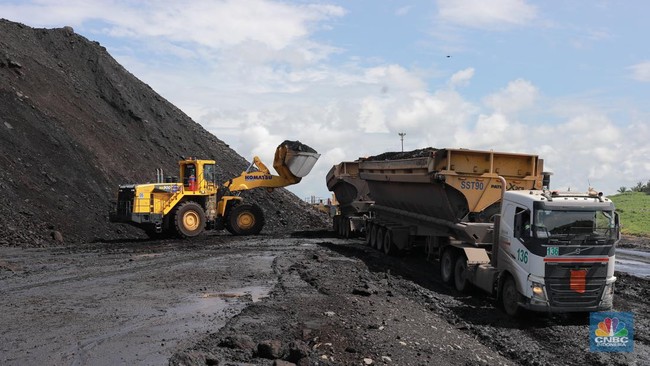 Harga Batu Bara Acuan RI Periode Kedua April Kompak Naik!