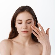 6 Kandungan Skincare untuk Kulit Kering yang Bisa Kamu Coba