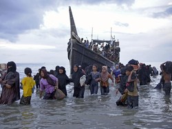 Perintah Jokowi ke Mahfud Md Tangani Polemik Penolakan Pengungsi Rohingya