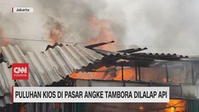 VIDEO: Puluhan Kios dan Rumah Warga Dilalap Si Jago Merah