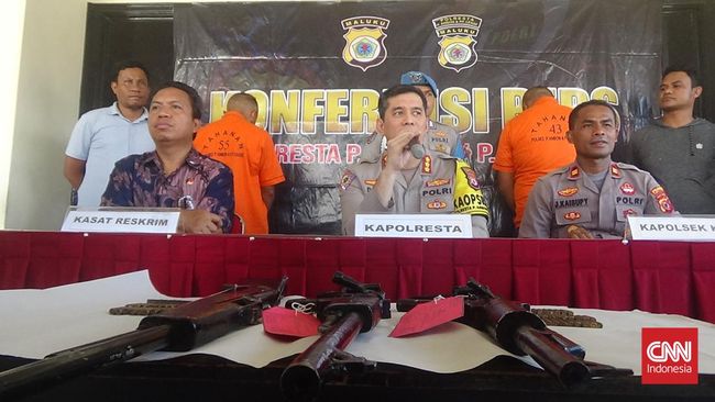 2 Warga Maluku Ditangkap karena Selundupkan Senpi dan Amunisi ke KKB