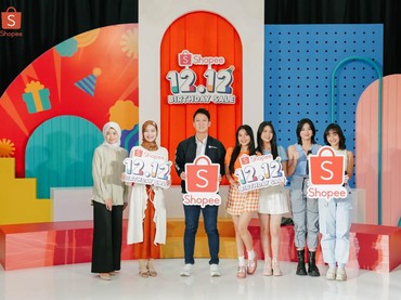 img-title Shopee 12.12 Birthday Sale, Rayakan 8 Tahun Ciptakan Dampak Positif Melalui Kolaborasi dan Inovasi bersama JKT48