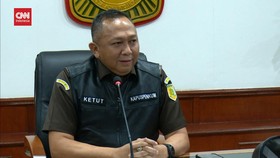 VIDEO: 2 Jaksa Terjaring OTT KPK, Kejagung: Sikat Habis