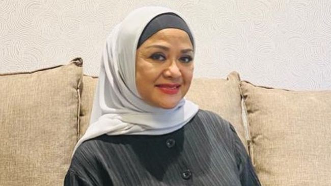 Willy Dozan mengungkapkan kondisi mantan istrinya, Betharia Sonata, berangsur membaik setelah sempat terserang stroke.
