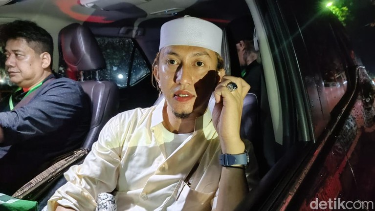 Habib Bahar bin mengatakan akan mengikuti hasil Ijtima Ulama terkait arah dukungan capres. Namun, secara pribadi, dia akan memilih golput. (Rizky AM/detikcom)