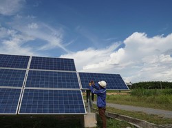Bakal Ada Pabrik Panel Surya Baru di RI, Kapasitas 2 GW