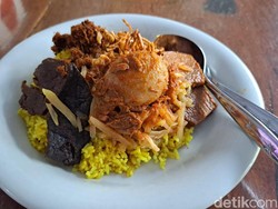 8 Tempat Sarapan Populer di Makassar, Ada Nasi Kuning hingga Sop Kikil
