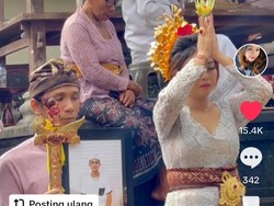 Viral Pernikahan Mempelai Pria Diganti Keris, PHDI Bali Buka Suara