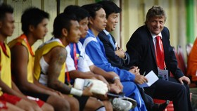 Jelang Lawan Indonesia, Pelatih Filipina Dapat Banyak Kritik