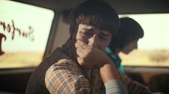 Ancaman Boikot 'Stranger Things': Mengevaluasi Implikasi Video Terbaru Noah Schnapp