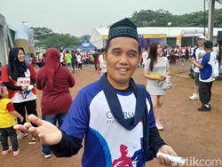Ikut Ramaikan CT Arsa Charity Fun Run 2023, Ustaz Maulana Spill Rahasia Sehat