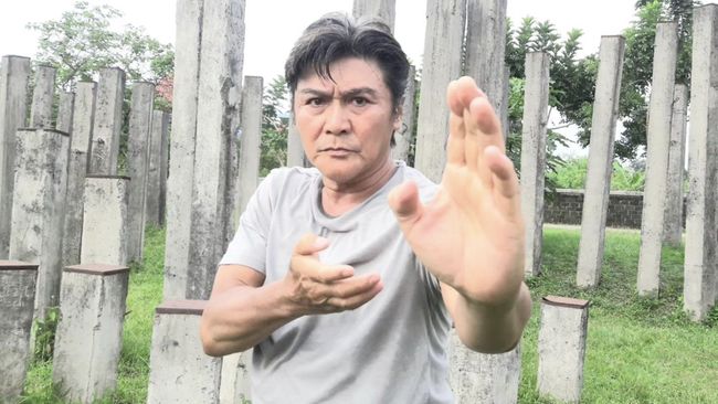 15 Tahun Lalu Masih Bisa Salto, Willy Dozan Kini Sadar Diri Tak Lagi Muda