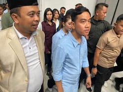 Gibran Didampingi Istri Hadiri Silaturahmi Desa Bersatu di GBK