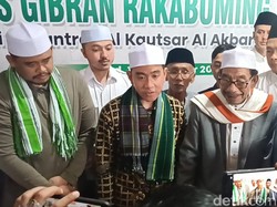 Disinggung Sering Bertemu Ulama, Gibran: Intinya Kami Bukan Cari Dukungan