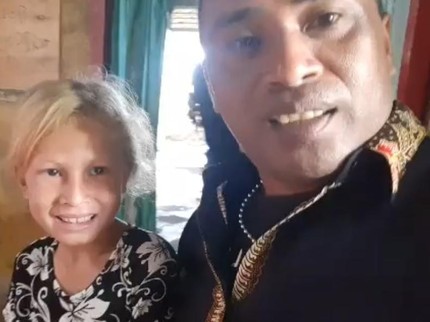 Asli Indonesia, Pasutri Maluku Punya 3 Anak Bule, Ini Kisah Sebenarnya