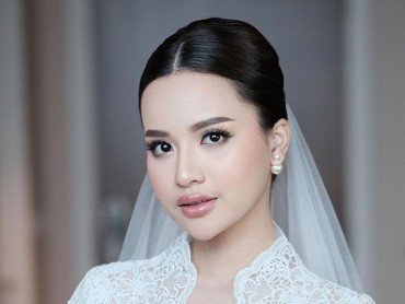 img-title Haru Bahagia Anggi Marito Lahirkan Anak Pertama