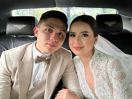 Terpopuler: Anggi Marito & Suami Pilot Tak Sabar Sambut Anak Pertama
