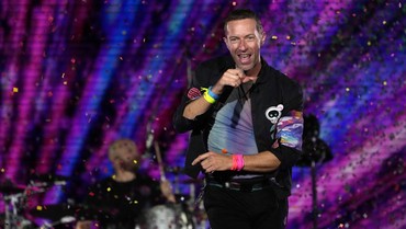 Intip Kekayaan Chris Martin, Jadi Anggota Band Terkaya di Coldplay