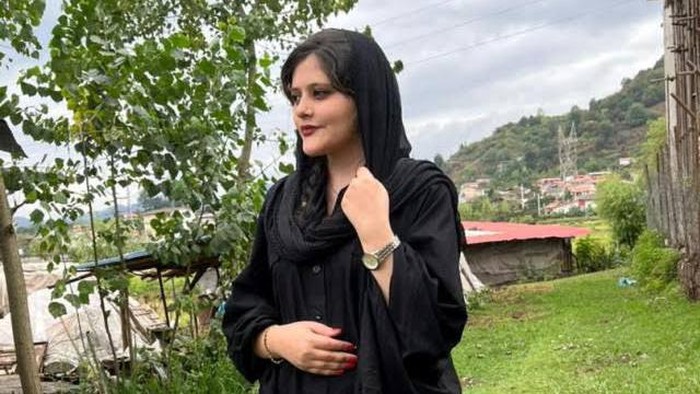 Mahsa Amini Dapat Penghargaan Hak Asasi Manusia Tertinggi dari Uni Eropa