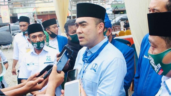 Wakil Sekretaris Jenderal Partai Amanat Nasional Irvan Herman Abdullah mengtakan sejumlah langkah yang dilakukan TNI membuktikan mereka netral di Pemilu 2024.