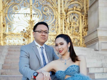 Ini Sosok Crazy Rich Surabaya yang Nikahnya Undang Raisa hingga Artis Dunia