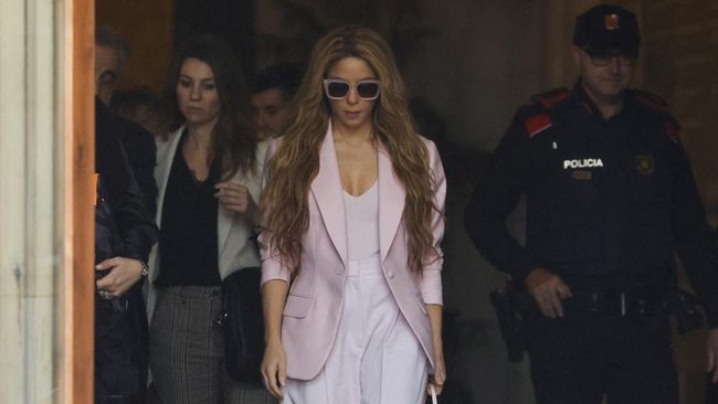 Shakira menyebut alasan mau membuat kesepakatan menyelesaikan kasus pajaknya dengan Pemerintah Spanyol adalah untuk melindungi anak-anaknya.