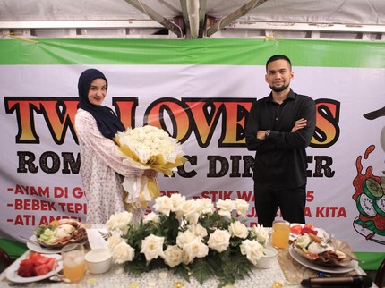 10 Th Nikah, Ini Potret Shireen Sungkar Romantic Dinner Bareng Suami di Warung Pecel Lele