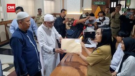 VIDEO: Abu Bakar Ba'asyir Gagal Temui Gibran Titip Surat Untuk Prabowo