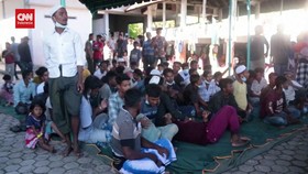 VIDEO: Gelombang Ratusan Imigran Rohingya Tiba di Pantai-pantai Aceh