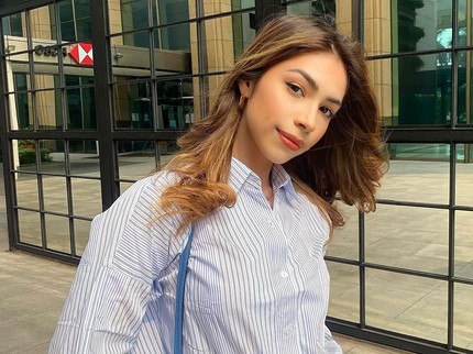 Tak Bisa Pulang ke Jerman karena COVID, Perempuan Ini Malah Sukses Jadi Model di RI