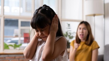 TIPS MENGATASI ANAK YANG MUDAH NGAMBEK