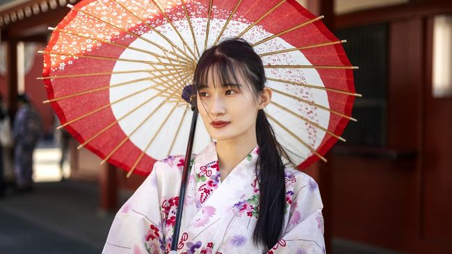 7 Rutinitas Perempuan Jepang di Pagi Hari untuk Bikin Kulit Glowing dan Awet Muda