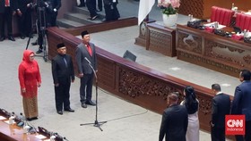 DPR Lantik 3 Anggota Baru, Termasuk Pengganti Hillary Brigitta Lasut