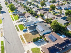 California Krisis Rumah, Asuransi Properti Gulung Tikar