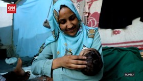 VIDEO: Cerita Pengungsi Melahirkan Bayi di Tengah Agresi Israel