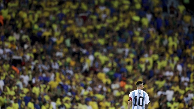 Lionel Messi memberikan pernyataan tersirat bahwa ia belum ingin pensiun dari timnas Argentina dalam waktu dekat.