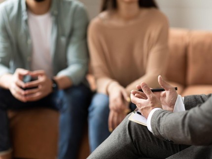 9 Manfaat Konsultasi Pernikahan Bagi Suami Istri, Tak Perlu Nunggu Ada Masalah
