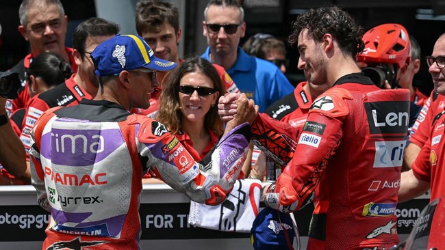 Francesco Bagnaia takut cuaca di MotoGP Valencia 2023 akan mengganggu jalannya perebutan gelar juara dunia MotoGP 2023 melawan Jorge Martin.