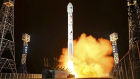 Kim Jong Un Pamer Satelit Intel Korut Bisa Foto Gedung Putih-Pentagon