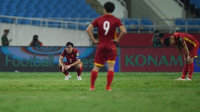 Nasib Apes Timnas Vietnam Usai Umumkan Pemain untuk Piala Asia Nasib nahas menerpa Timnas Vietnam yang baru saja mengumumkan 34 nama untuk pemusatan latihan menjelang Piala Asia 2023.