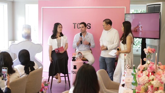 TOUS LoveMe The Silver Parfum Hadirkan Aroma Segar Feminin dalam Kemasan Teddy Bear