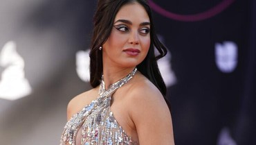 img-title Melissa Barrera Buka Suara Usai Didepak dari Scream VII