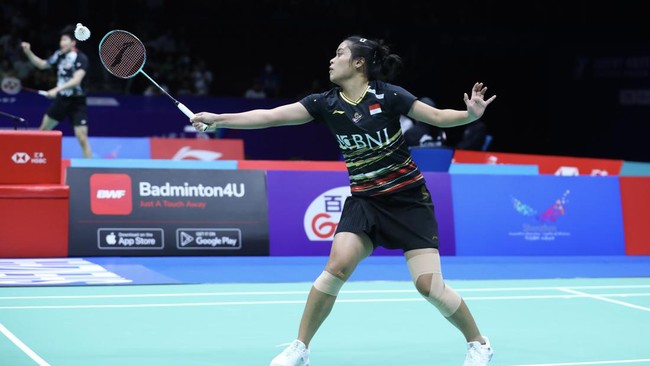 Gregoria Mariska Tunjung menyatakan yang menjadi penyebab kekalahan dari Nozomi Okuhara di China Masters 2023 bukan karena sakit di kaki.