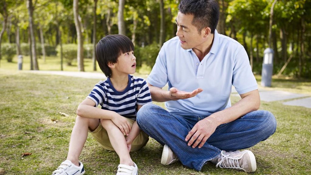 Perlukah Janji Hadiah untuk Anak yang Berpuasa? Ini Kata Psikolog