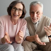 Mengenal Ageisme dan Tips Atasi Kondisi Penuaan yang Bisa Bikin Panjang Umur