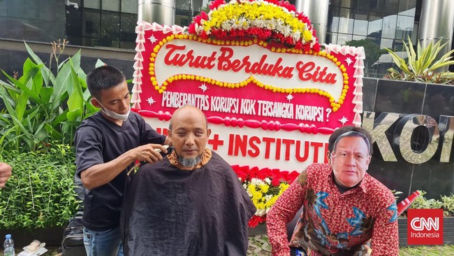 KPK merespons putusan KIP yang mengabulkan sebagian permohonan mantan pegawai terkait TWK era Firli Bahuri.