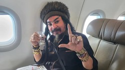 Limbad Diteriaki Petugas Imigrasi Gegara Penampilan, Begini Aturan Masuk Arab Saudi
