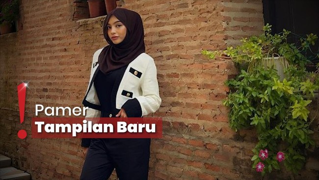 Usai Konten Jilat Es Krim, Oklin Fia Posting Foto Tak Kenakan Hijab